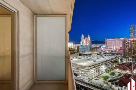 Mgm Signature-15-717 F1 Track & Strip View Balcony Las Vegas Luaran gambar